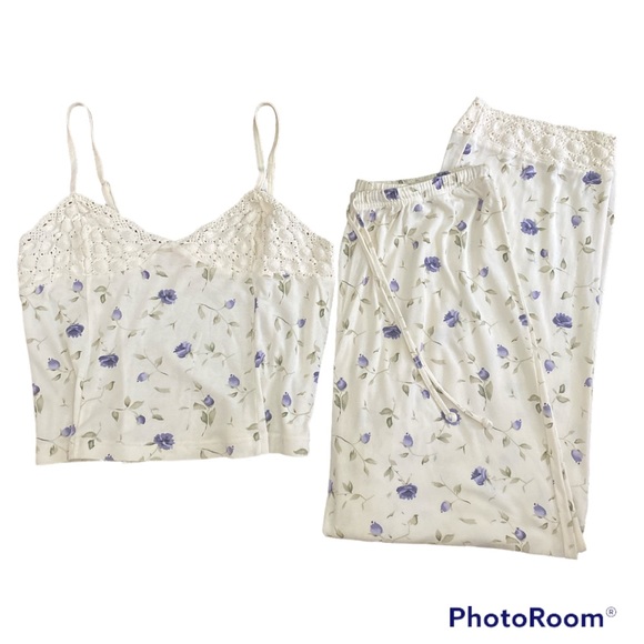 Victoria's Secret Other - Victoria’s Secret Pajama Set Purple Floral Crotchet Lace Cropped Tank Top Large